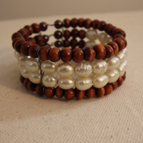 FREE W PURCHASE Wood & Pearl Cuff Bracelet - Picture 1 of 3
